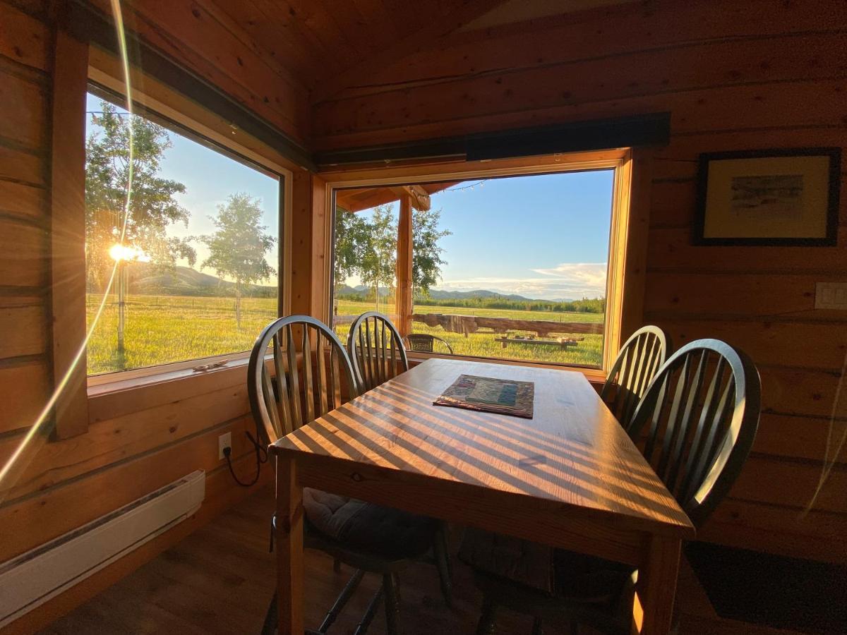 Oma'S And Opa'S Northern Lights Viewing Cabin Villa Whitehorse Exterior photo