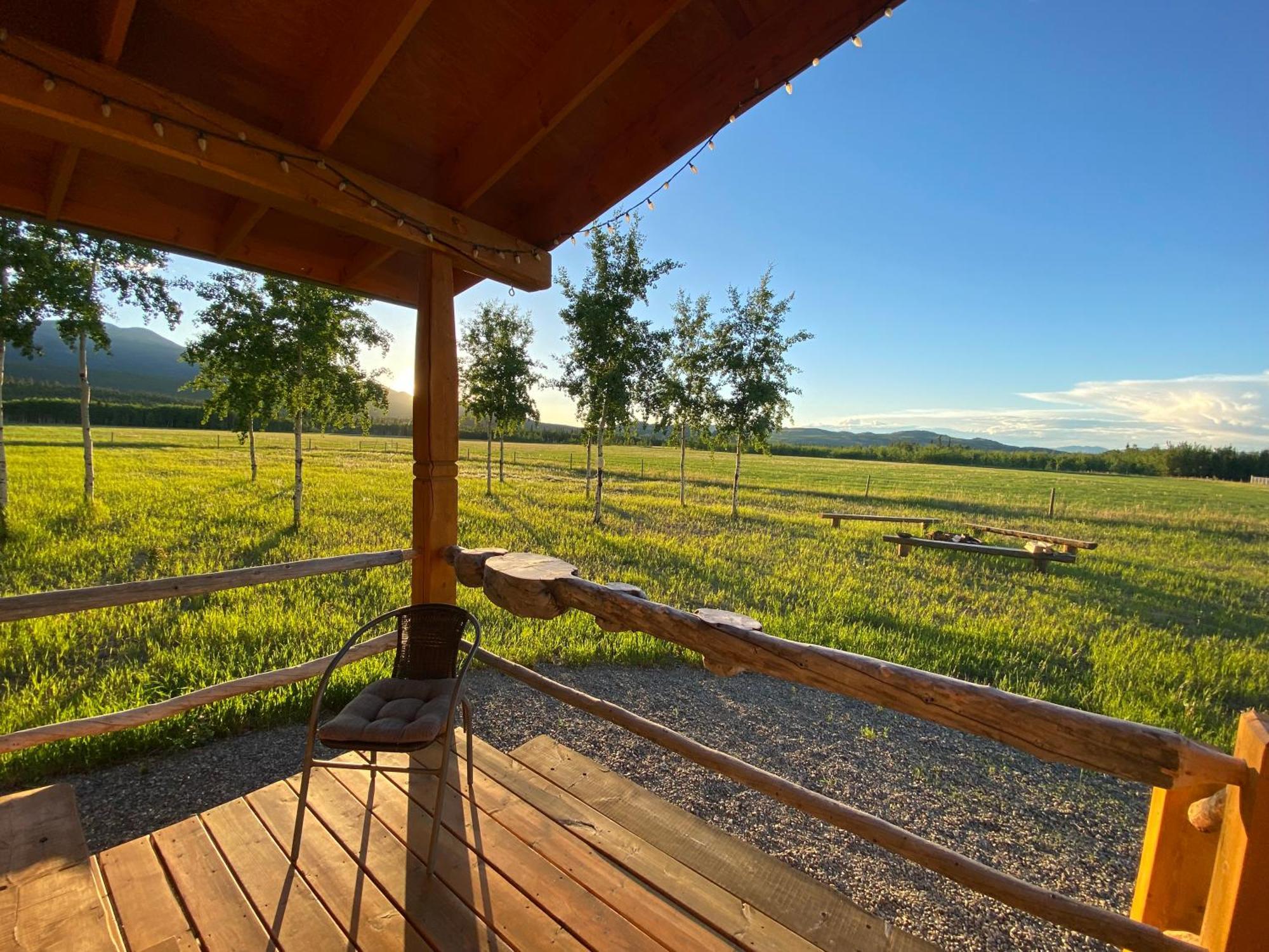 Oma'S And Opa'S Northern Lights Viewing Cabin Villa Whitehorse Exterior photo